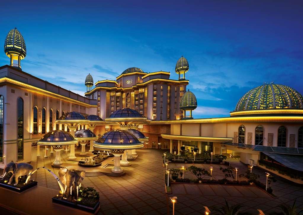 Sunway Resort Petaling Jaya Exterior photo